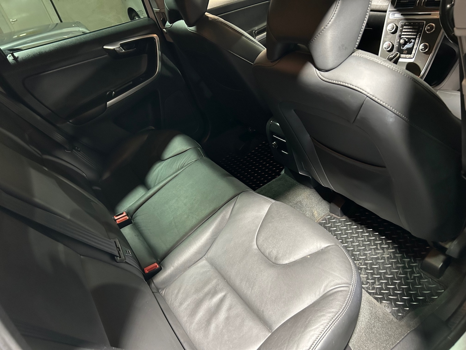 Used Volvo XC60 2014 for sale - 77285791: Photo 8