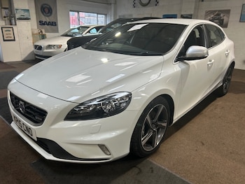 Volvo V40 feature image