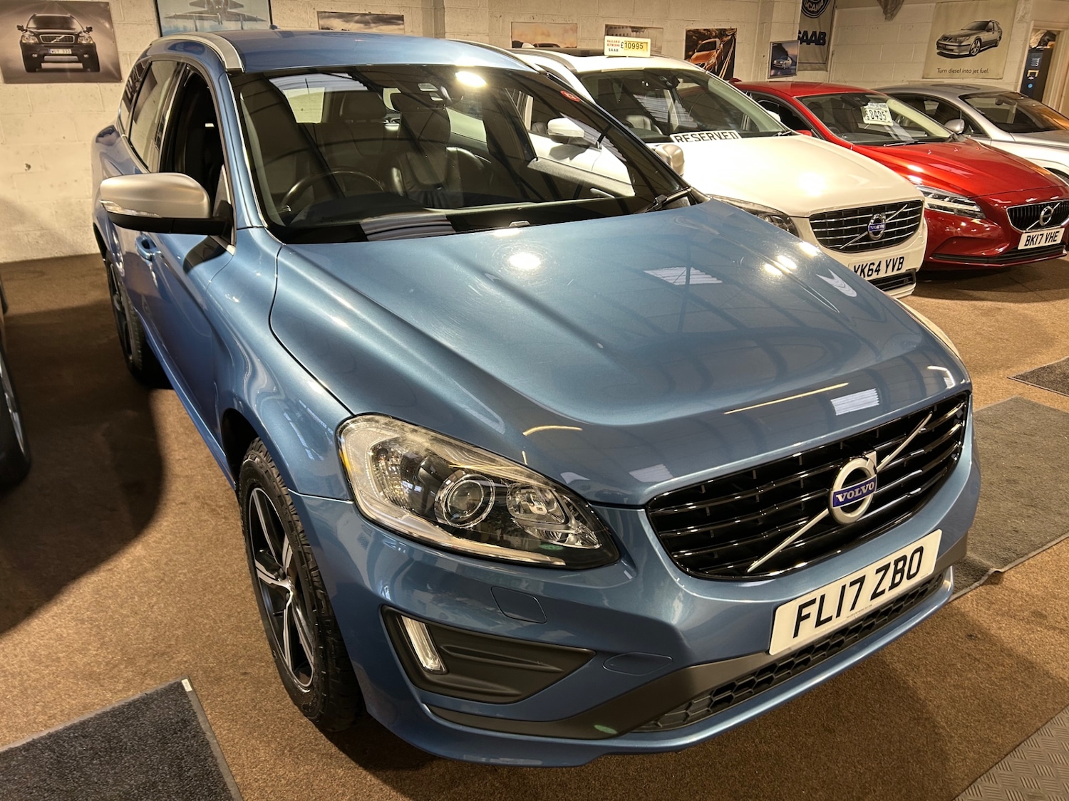 Used Volvo XC60 2017 for sale - 77300656: Photo 3