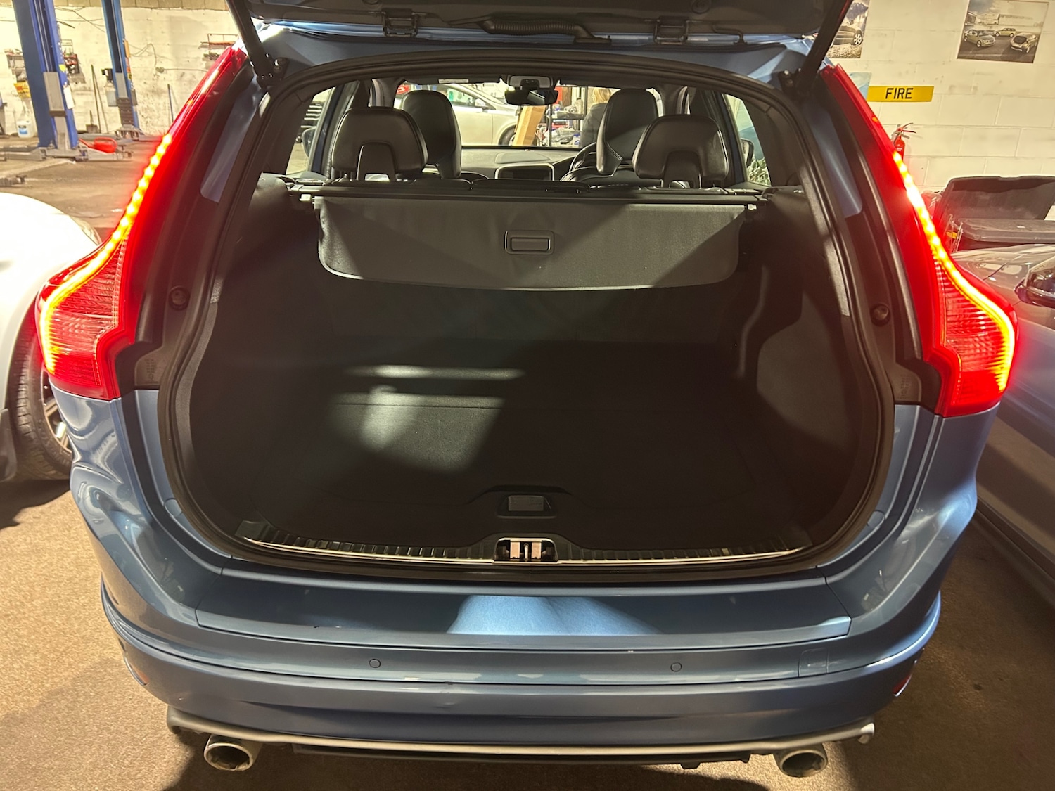 Used Volvo XC60 2017 for sale - 77300656: Photo 7