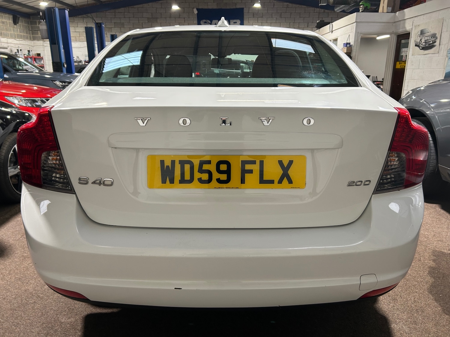 Used Volvo S40 2010 for sale - 76762469: Photo 6