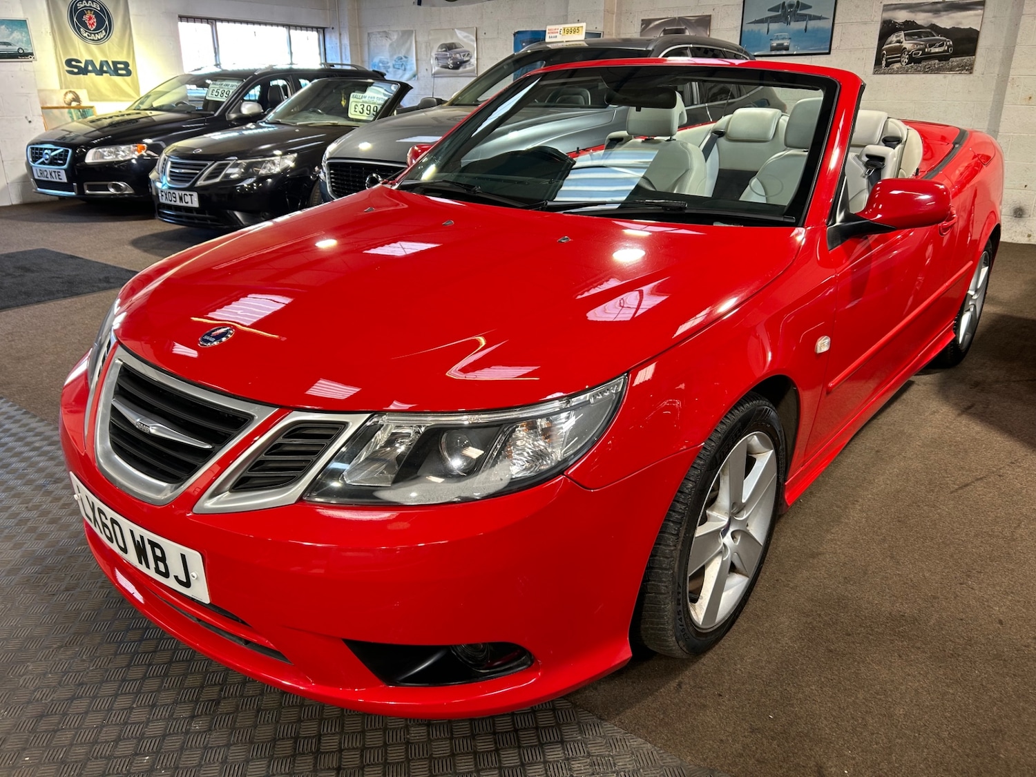 Used Saab 9-3 2010 for sale - 76693646: Photo 1