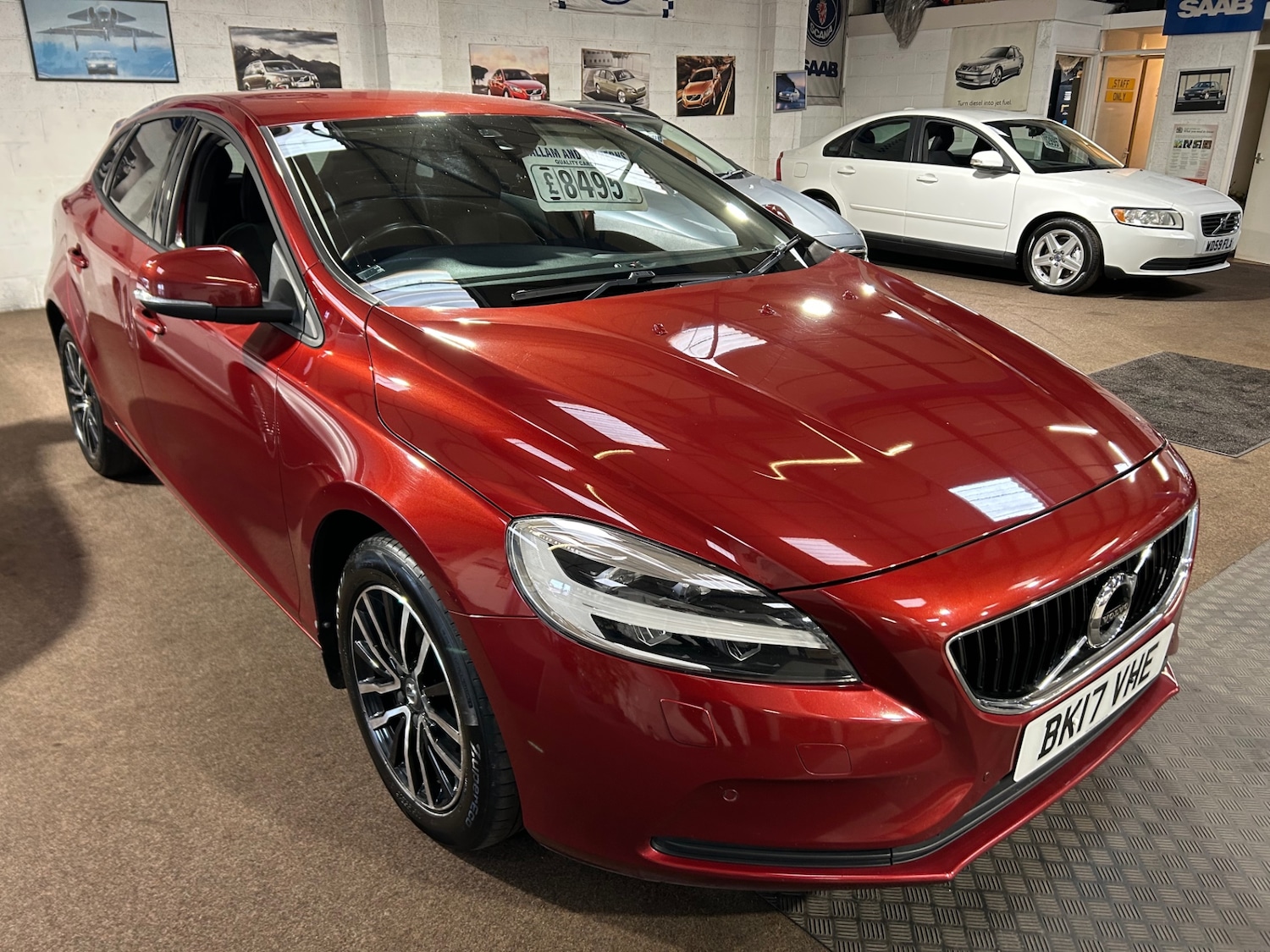 Used Volvo V40 2017 for sale - 77201039: Photo 3