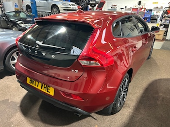Used Volvo V40 2017 for sale - 77201039: Photo