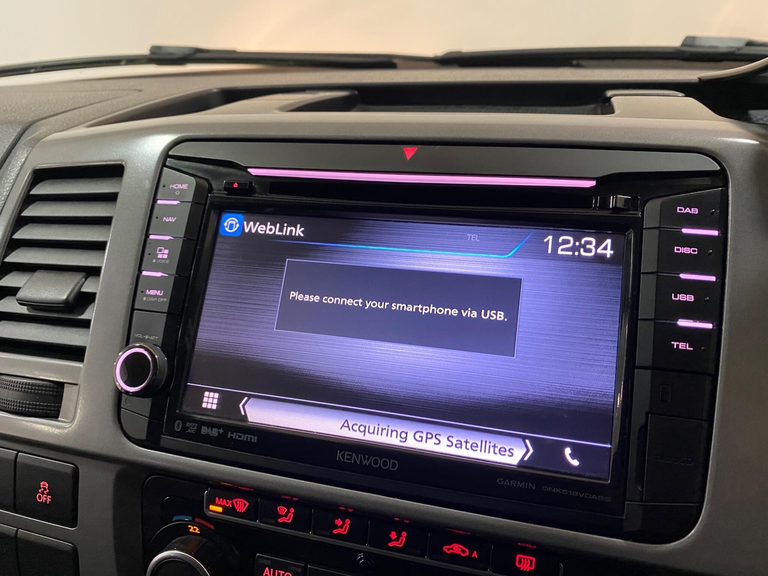 Used Volkswagen Transporter Shuttle 2015 for sale - 77143091: Photo 24