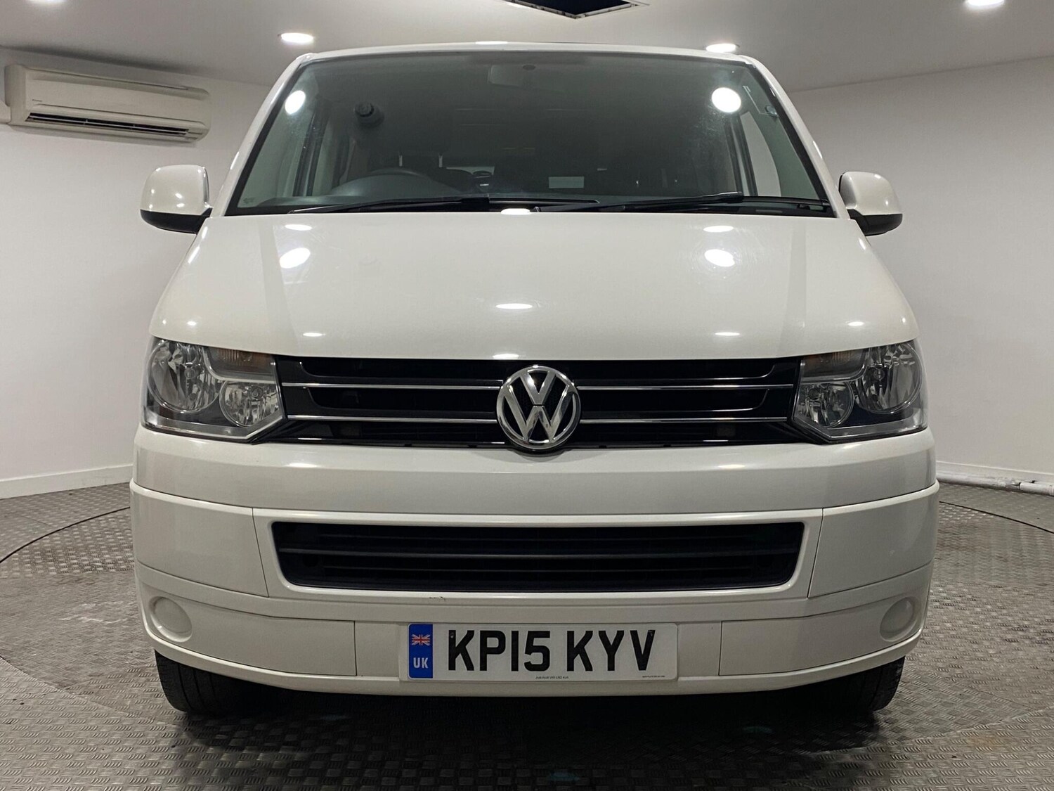 Used Volkswagen Transporter Shuttle 2015 for sale - 77143091: Photo 8
