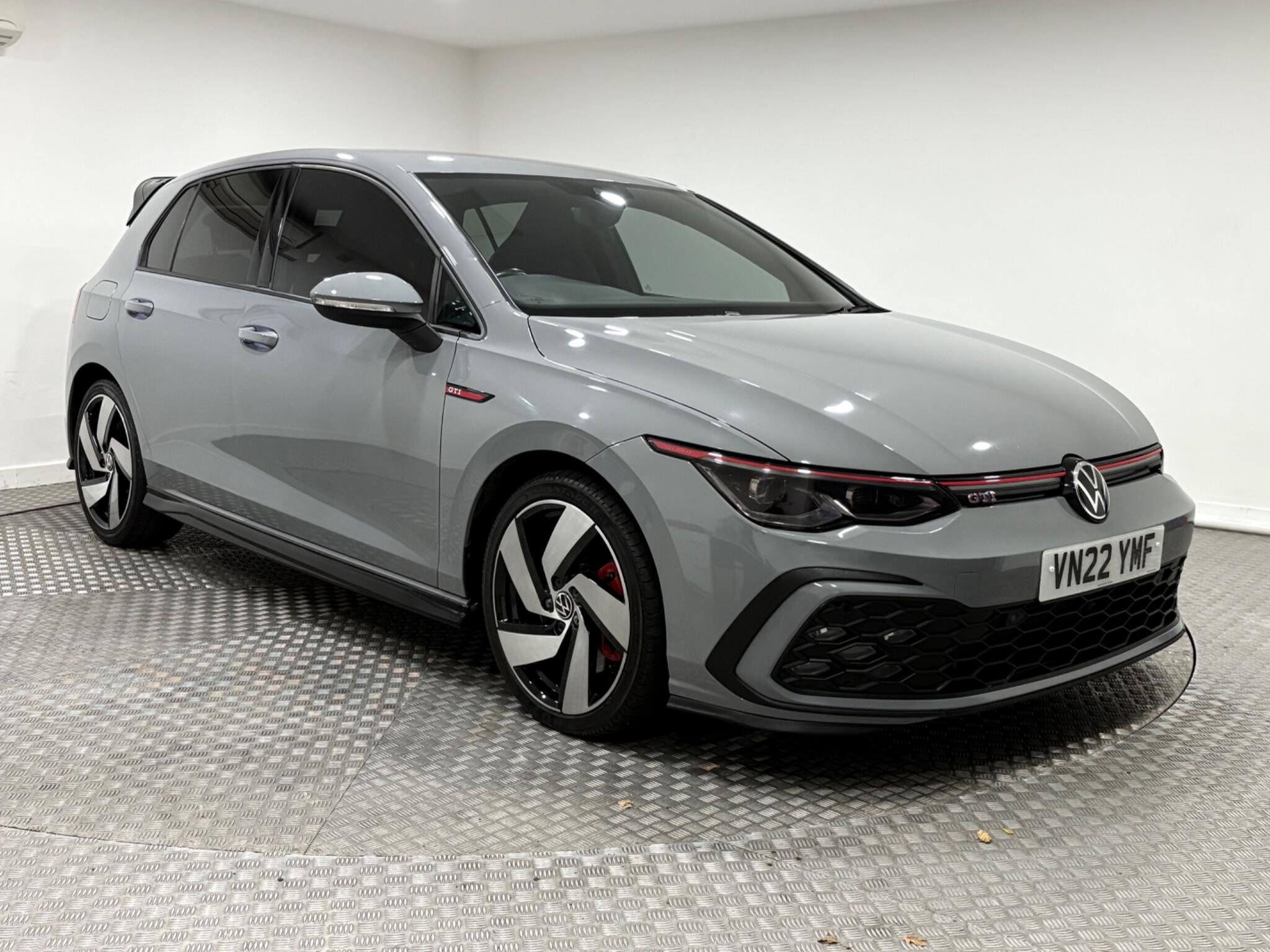 Used Volkswagen Golf 2022 for sale - 76377947: Photo 1