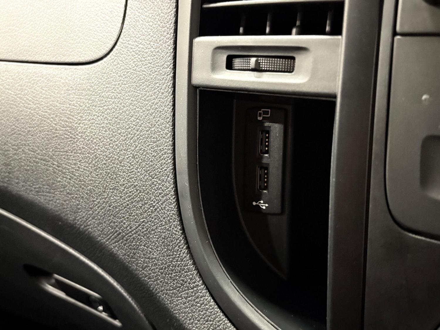 Used Mercedes-Benz Vito 2021 for sale - 77537158: Photo 32