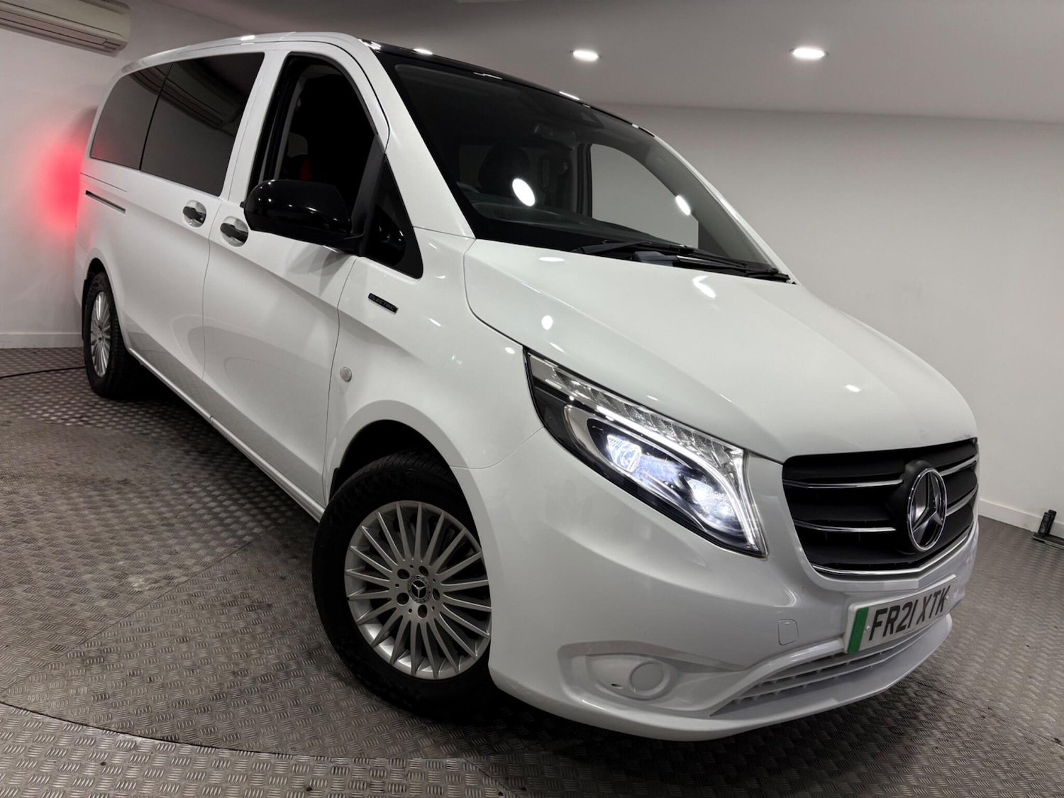 Used Mercedes-Benz Vito 2021 for sale - 77537158: Photo 42