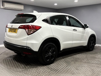 Used Honda HR-V 2018 for sale - 78007649: Photo