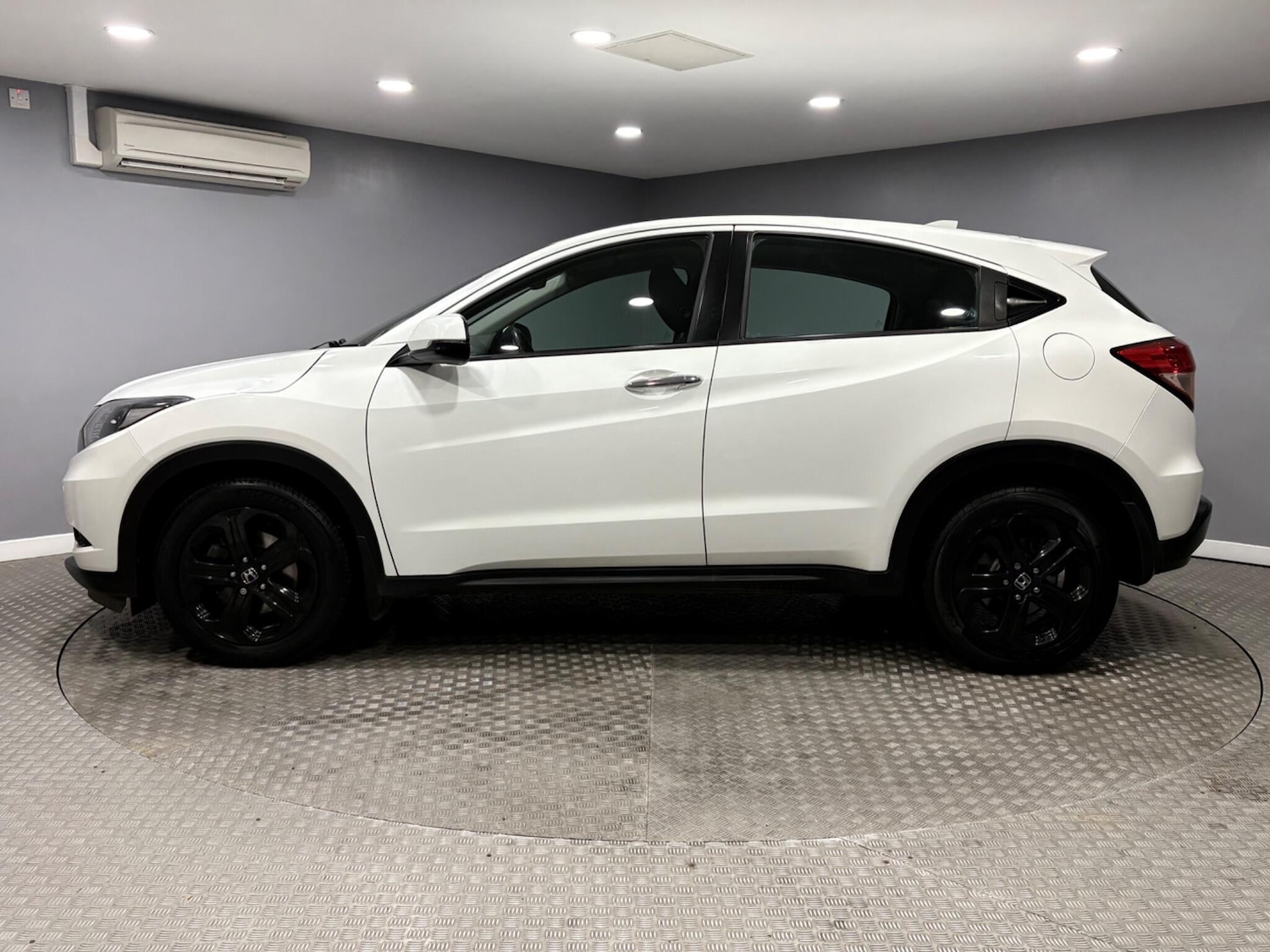 Used Honda HR-V 2018 for sale - 78007649: Photo 6