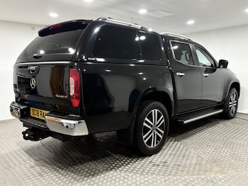 Used Mercedes-Benz X Class 2018 for sale - 77016971: Photo