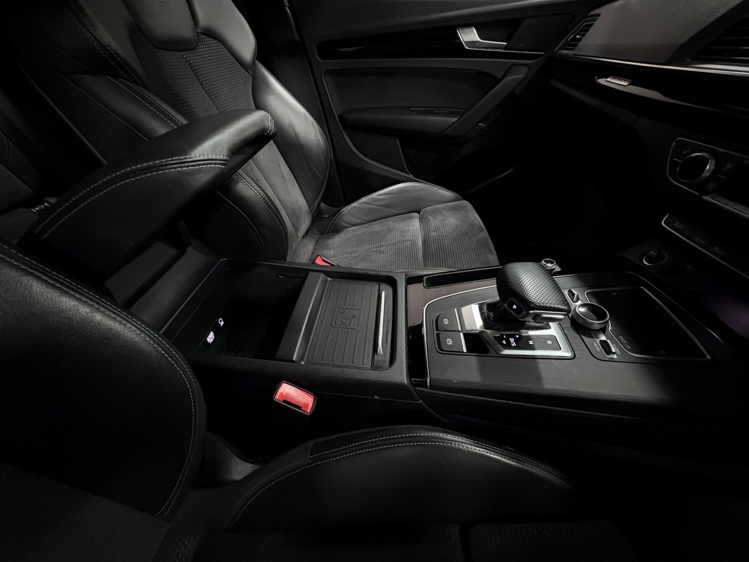 Used Audi Q5 2020 for sale - 76671609: Photo 37