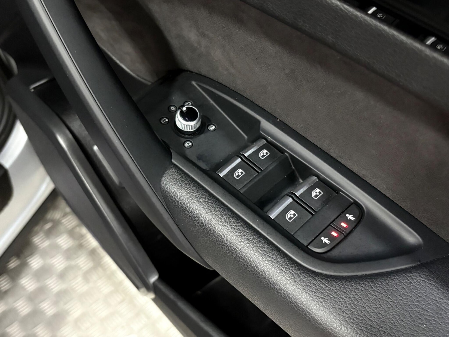 Used Audi Q5 2020 for sale - 76671609: Photo 38