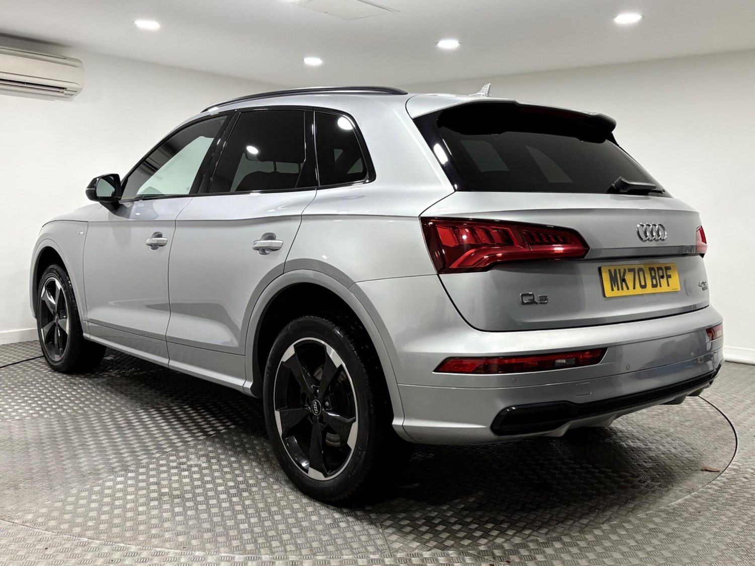 Used Audi Q5 2020 for sale - 76671609: Photo 5