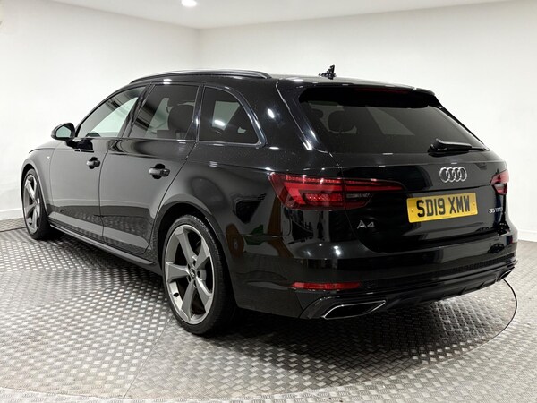 Used Audi A4 Avant 2019 for sale - 76306408: Photo 5