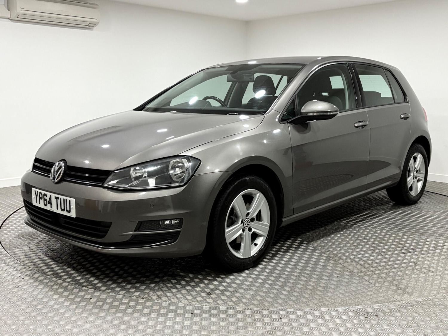 Used Volkswagen Golf 2014 for sale - 75866838: Photo 10