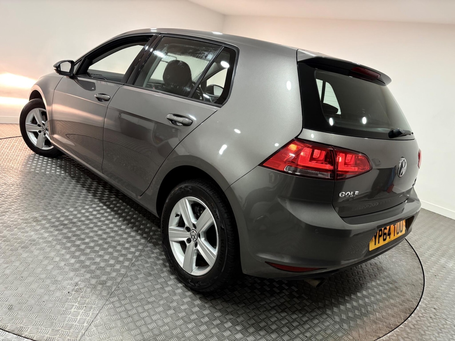 Used Volkswagen Golf 2014 for sale - 75866838: Photo 14