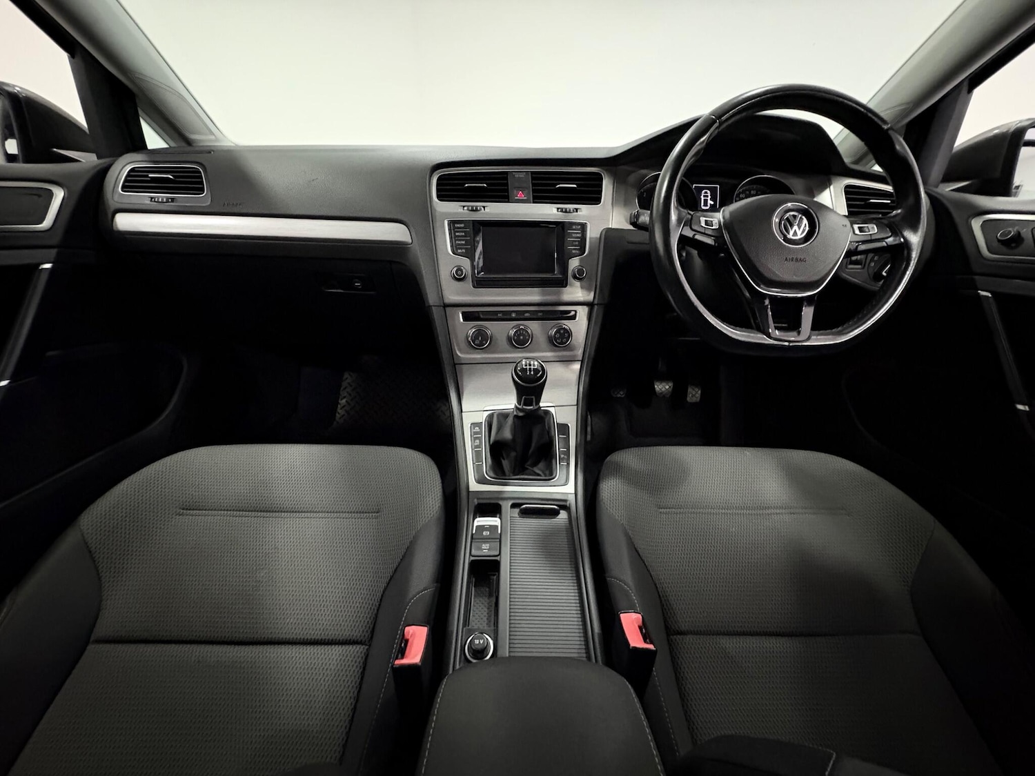 Used Volkswagen Golf 2014 for sale - 75866838: Photo 28