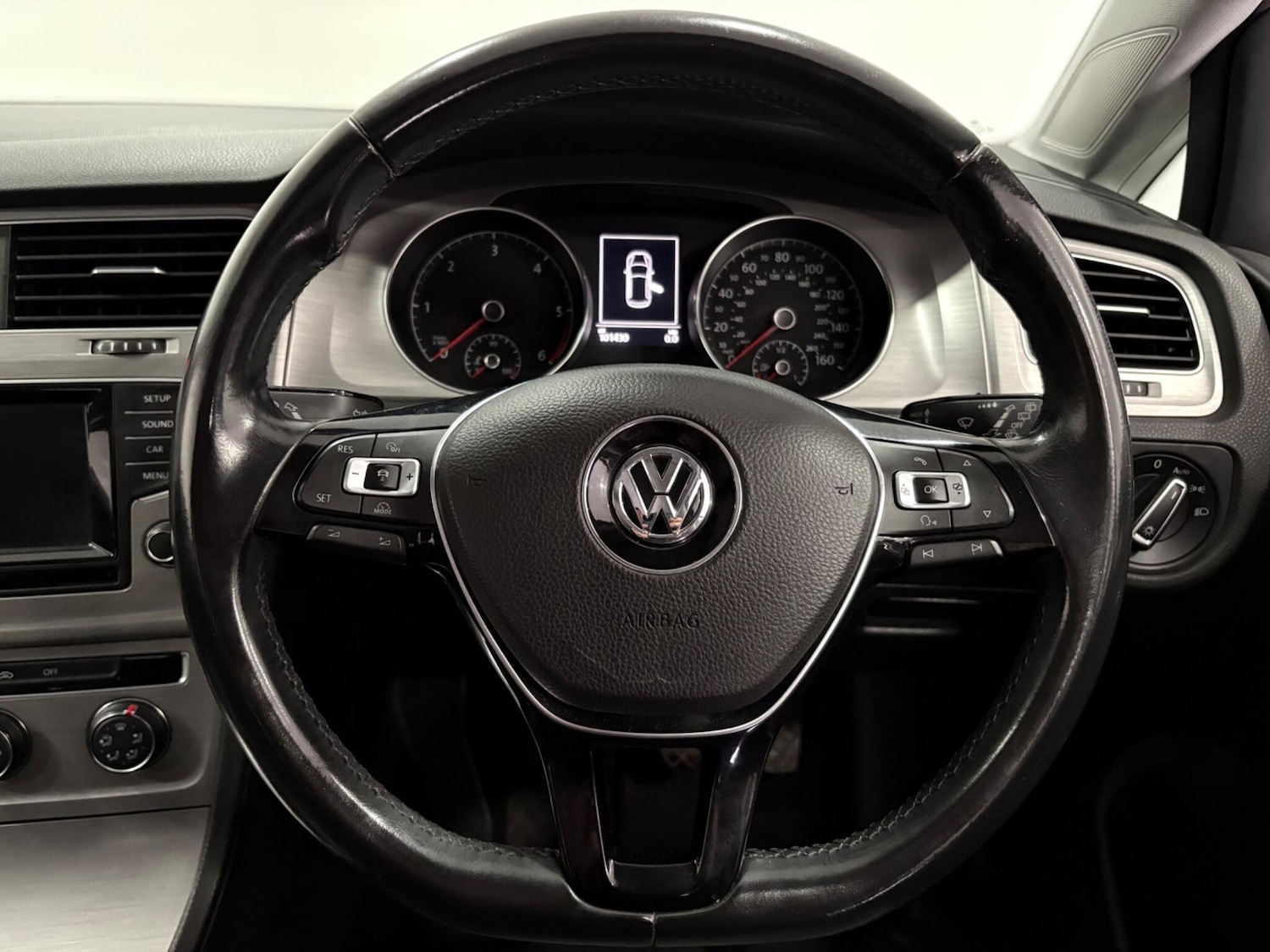 Used Volkswagen Golf 2014 for sale - 75866838: Photo 29