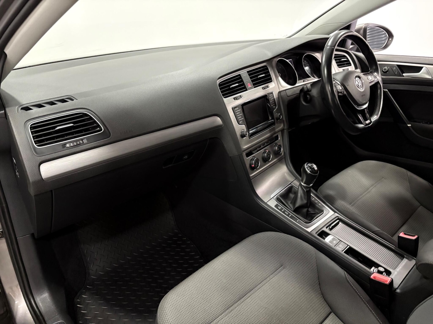 Used Volkswagen Golf 2014 for sale - 75866838: Photo 30