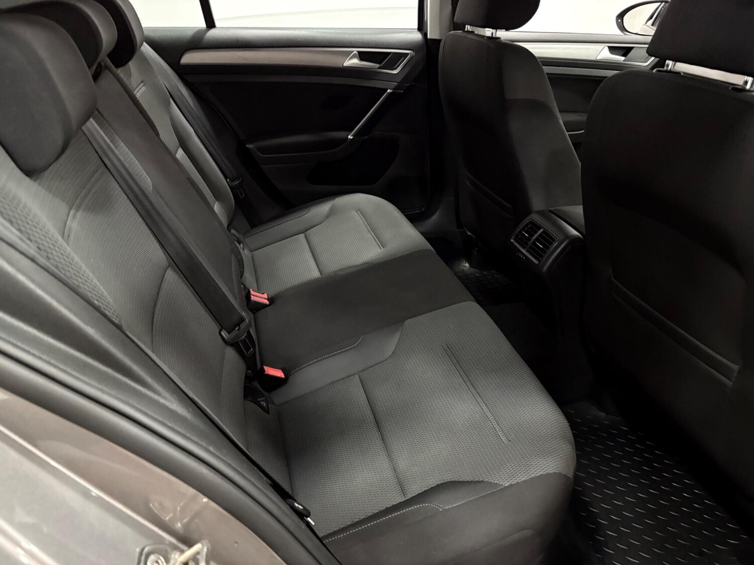 Used Volkswagen Golf 2014 for sale - 75866838: Photo 40