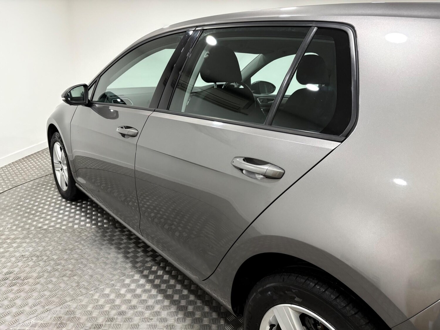 Used Volkswagen Golf 2014 for sale - 75866838: Photo 41