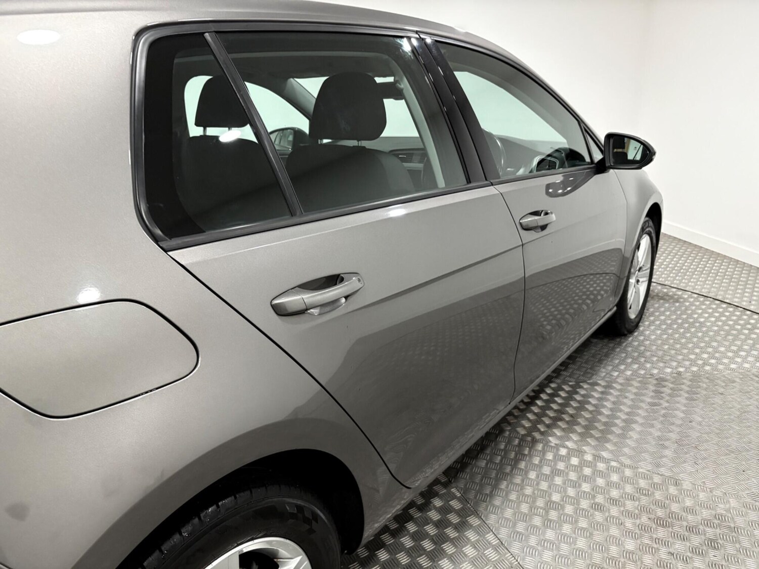 Used Volkswagen Golf 2014 for sale - 75866838: Photo 42