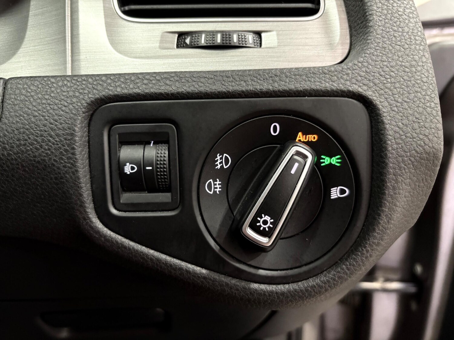 Used Volkswagen Golf 2014 for sale - 75866838: Photo 44