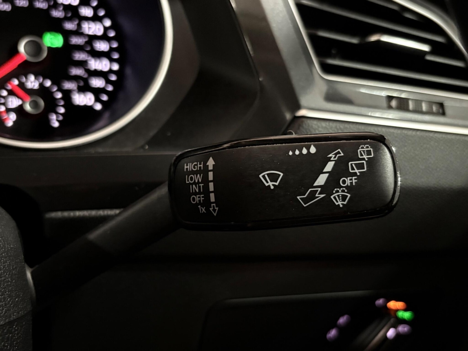 Used Volkswagen Tiguan 2017 for sale - 76527895: Photo 19