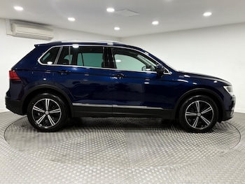 Used Volkswagen Tiguan 2017 for sale - 76527895: Photo