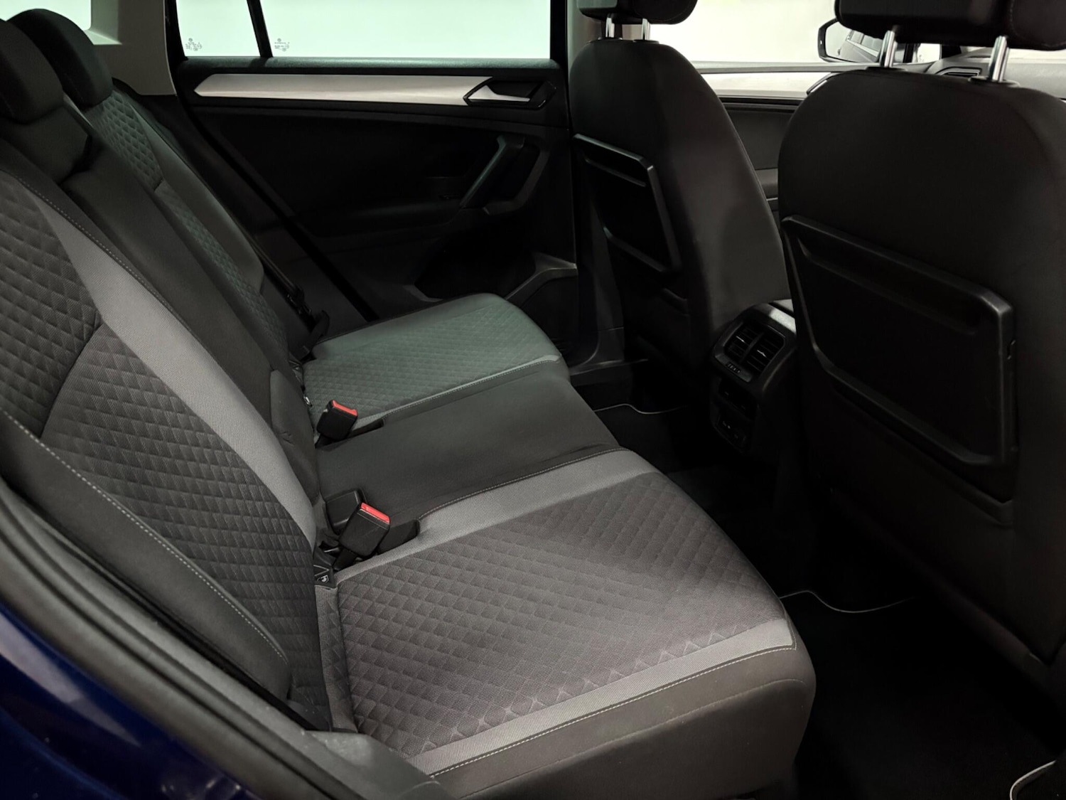 Used Volkswagen Tiguan 2017 for sale - 76527895: Photo 38