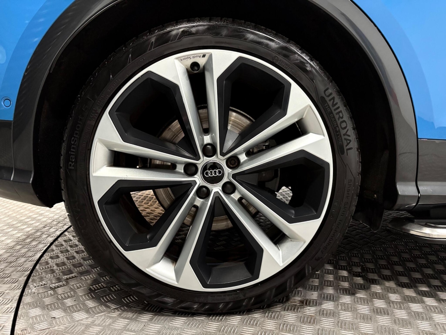 Used Audi SQ5 2020 for sale - 77021067: Photo 60