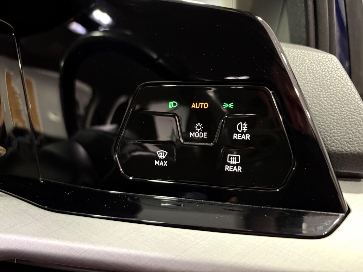 Used Volkswagen Golf 2021 for sale - 77645787: Photo 38