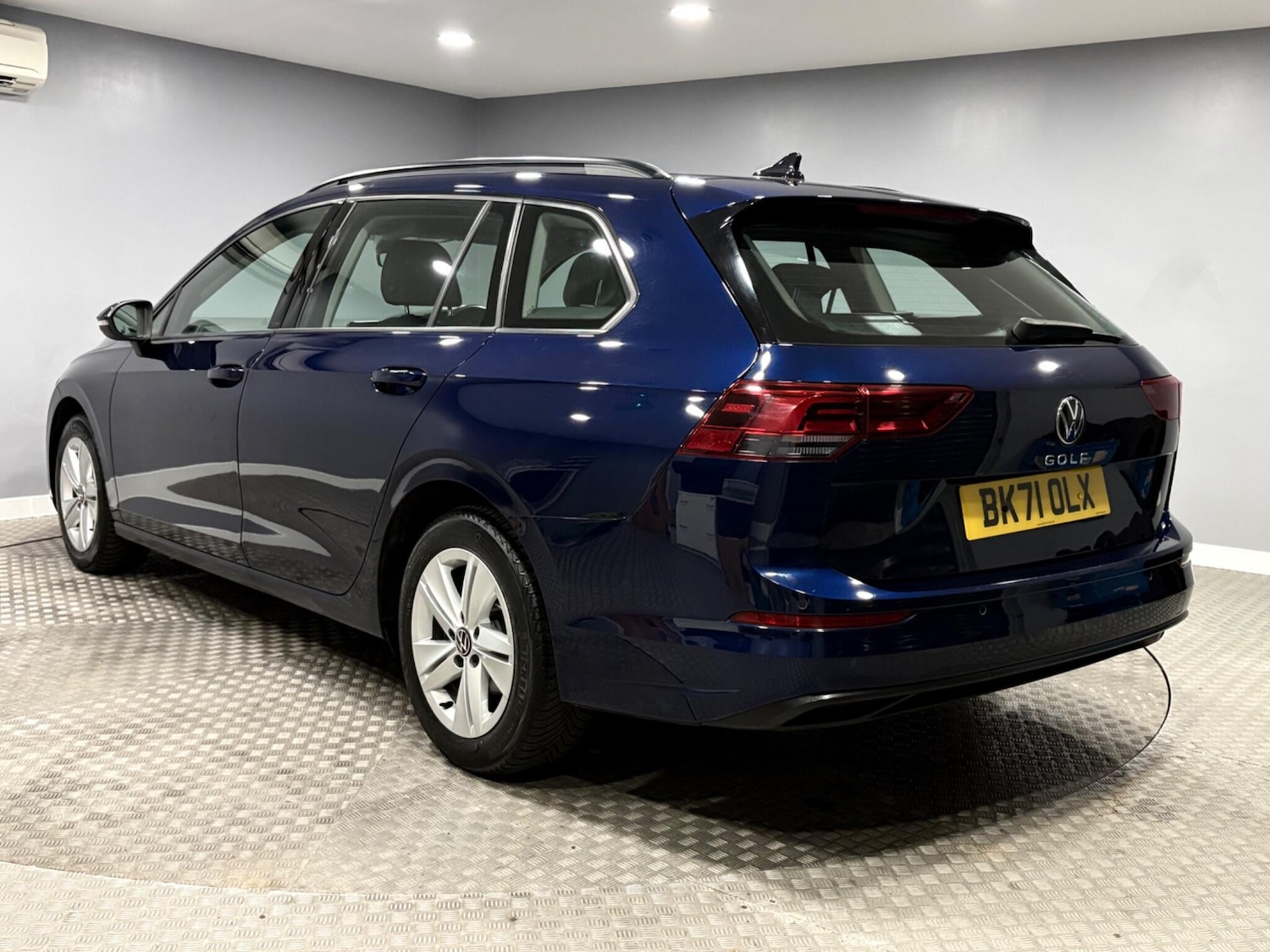 Used Volkswagen Golf 2021 for sale - 77645787: Photo 5