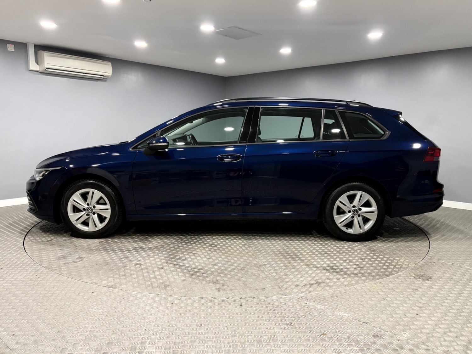 Used Volkswagen Golf 2021 for sale - 77645787: Photo 6