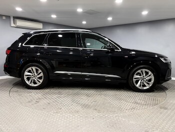 Used Audi Q7 2020 for sale - 78348103: Photo