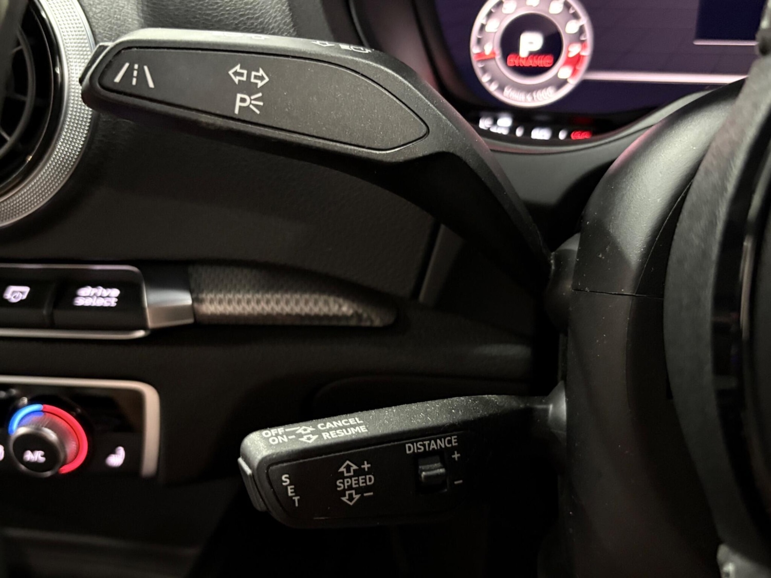 Used Audi RS3 2018 for sale - 77021231: Photo 15