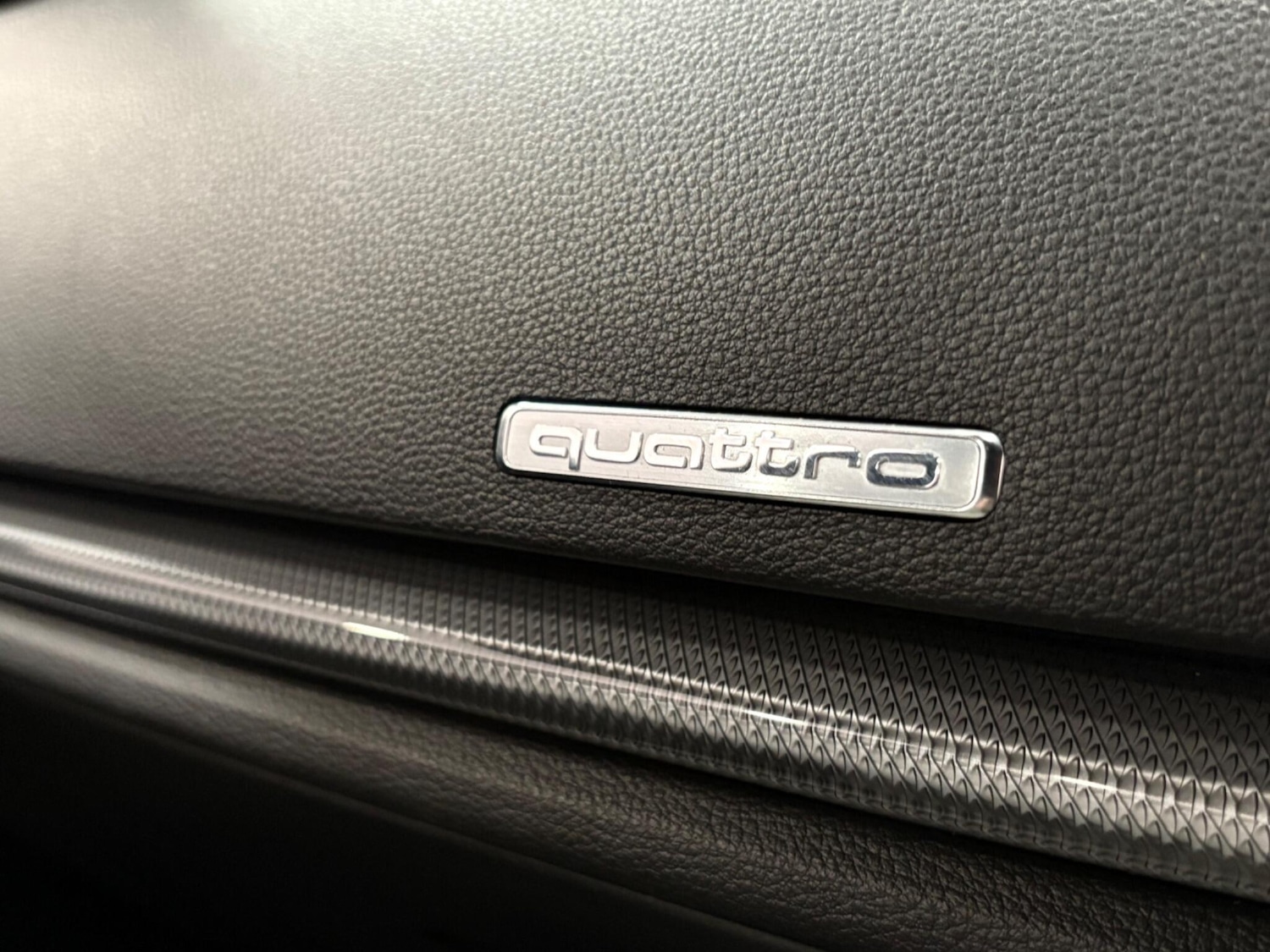 Used Audi RS3 2018 for sale - 77021231: Photo 38