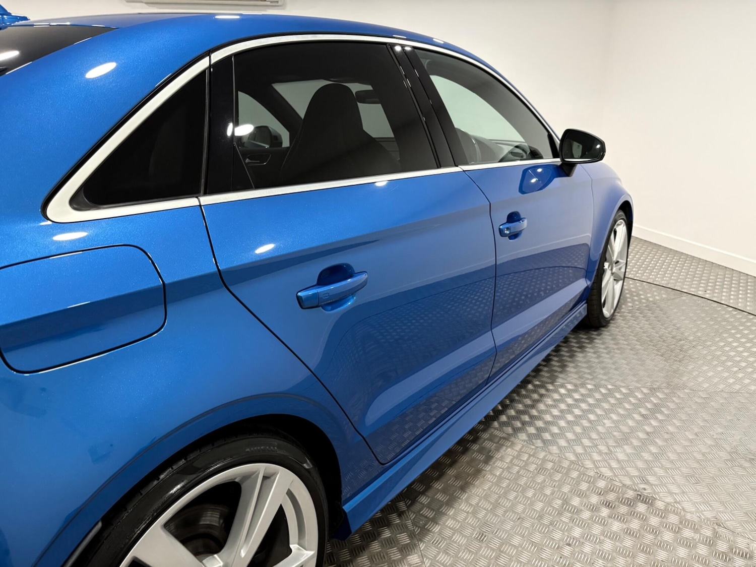 Used Audi RS3 2018 for sale - 77021231: Photo 50
