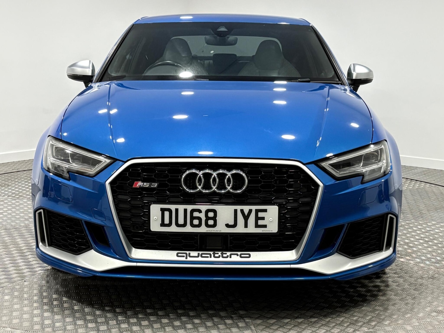 Used Audi RS3 2018 for sale - 77021231: Photo 8