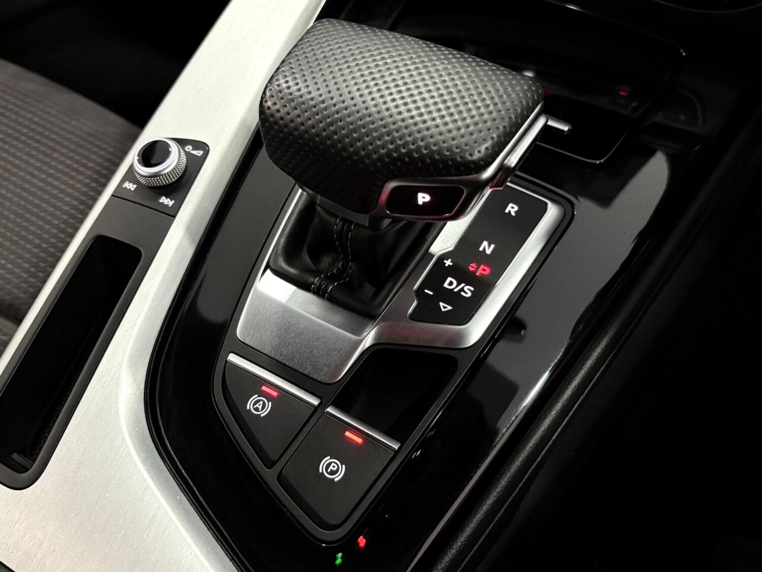 Used Audi A4 2020 for sale - 76295074: Photo 34