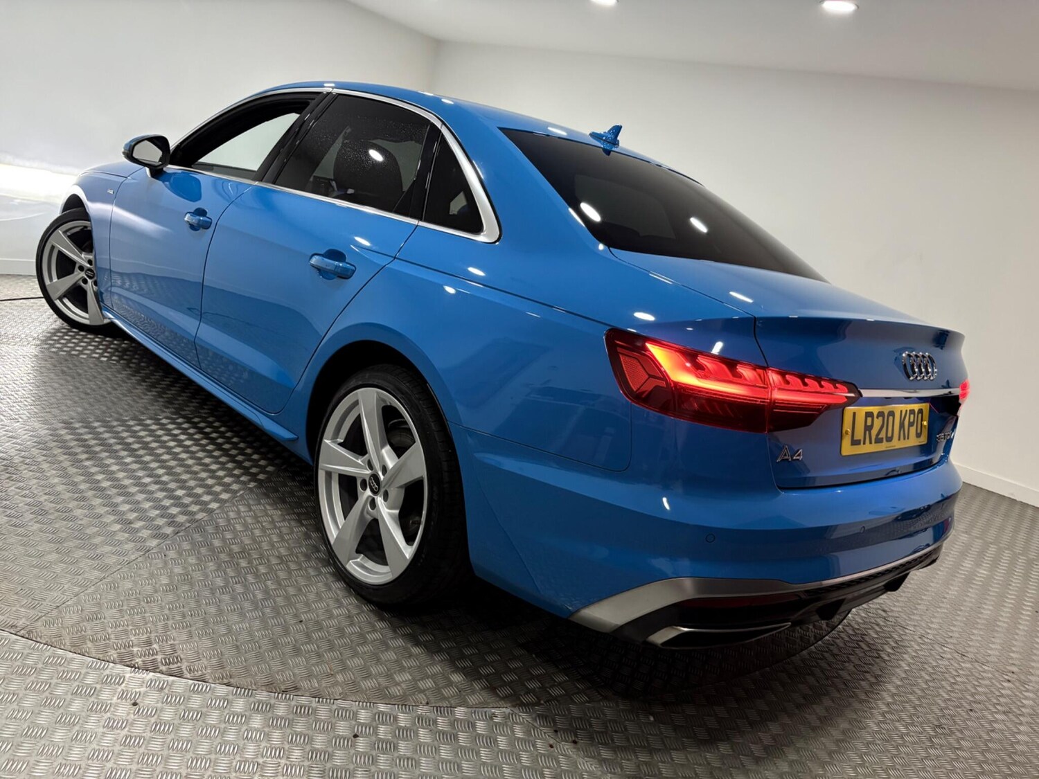 Used Audi A4 2020 for sale - 76295074: Photo 49