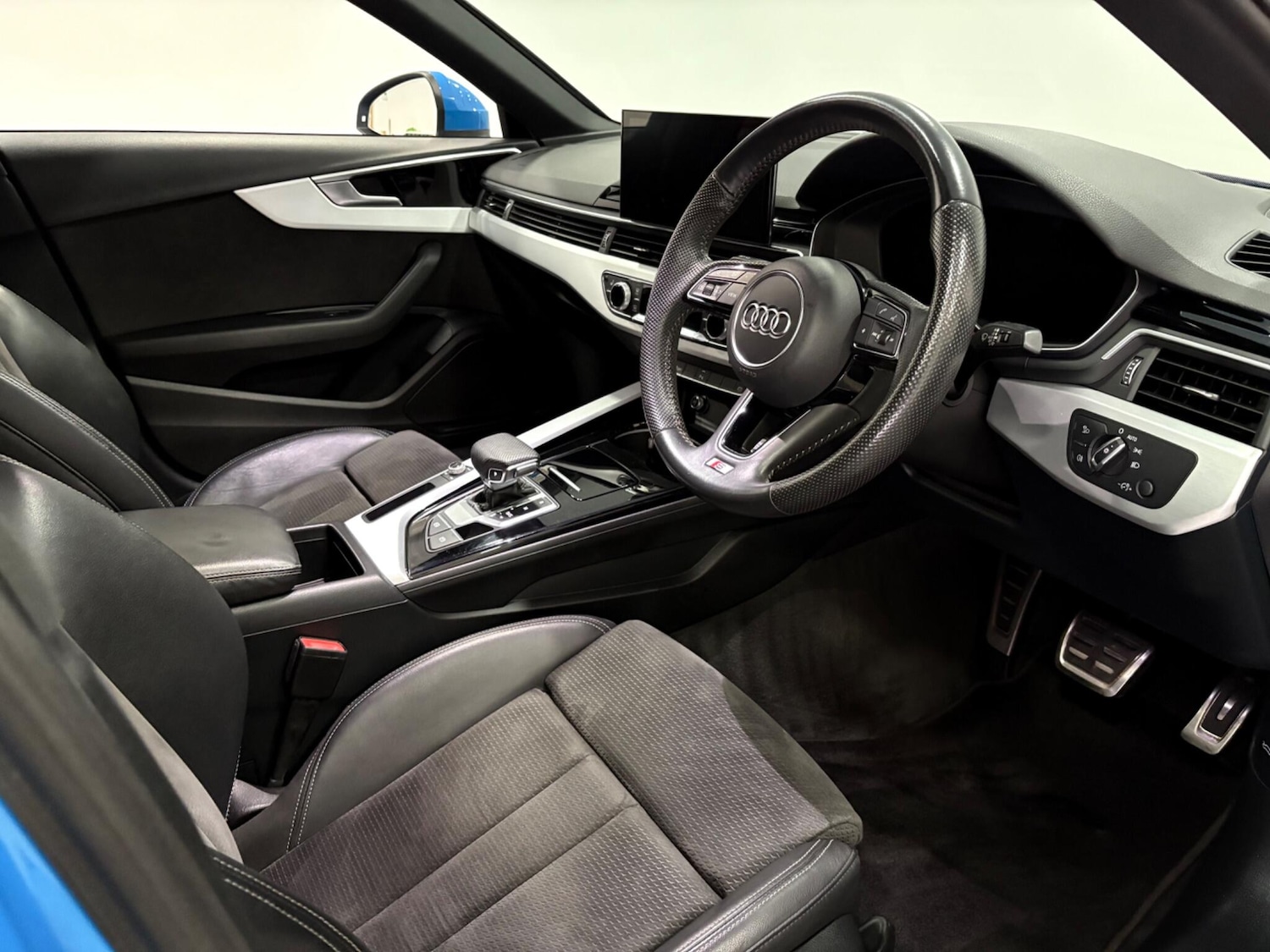 Used Audi A4 2020 for sale - 76295074: Photo 9