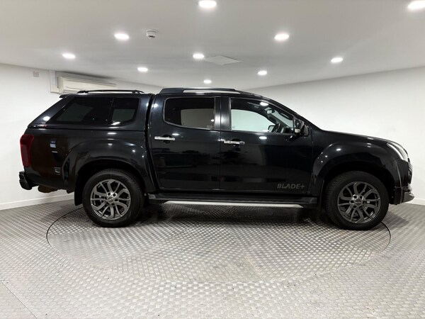 Used Isuzu D-Max 2020 for sale - 76021034: Photo 2