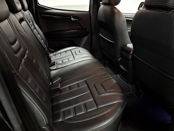 Used Isuzu D-Max 2020 for sale - 76021034: Photo 39