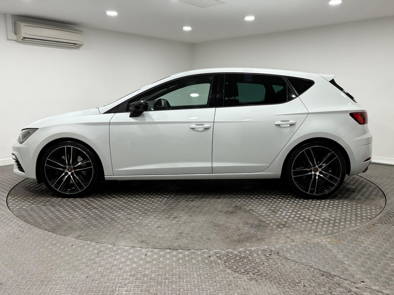 Used SEAT Leon 2020 for sale - 77191851: Photo 6