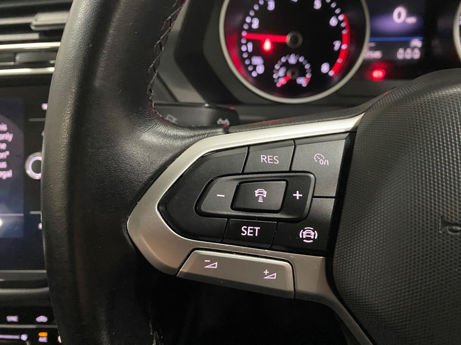 Used Volkswagen Tiguan 2021 for sale - 77109320: Photo 16