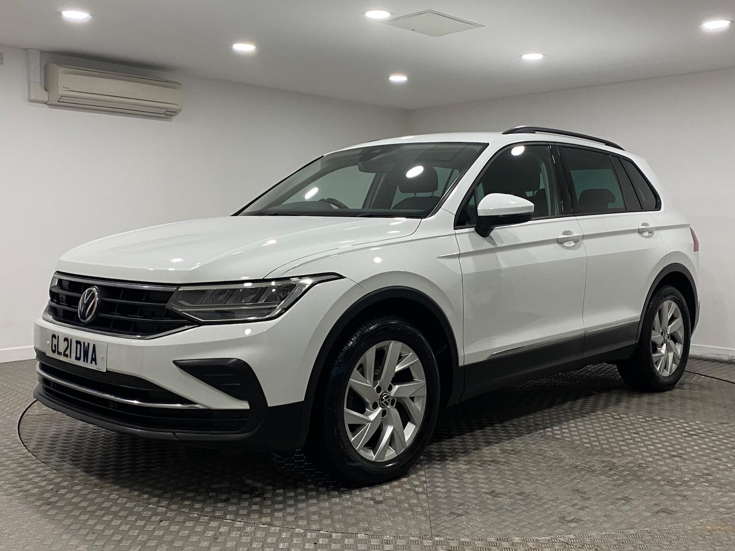 Used Volkswagen Tiguan 2021 for sale - 77109320: Photo 7
