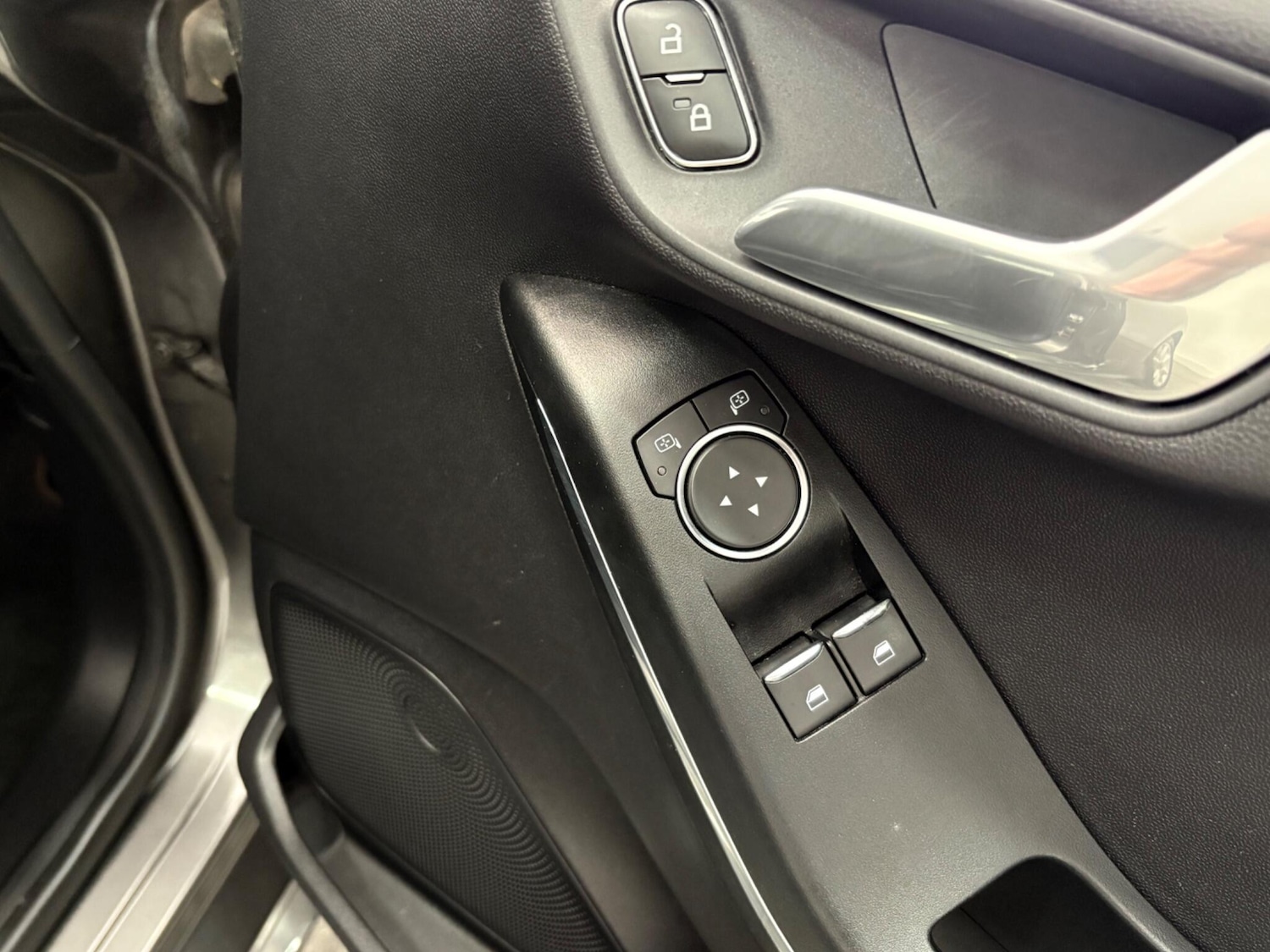 Used Ford Fiesta Van 2019 for sale - 75977981: Photo 34